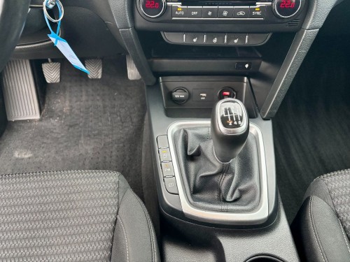 kia_ceed_11_.jpg