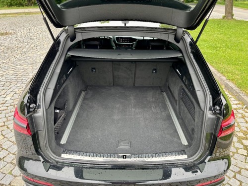 audi_a6_cerna_13_.jpg