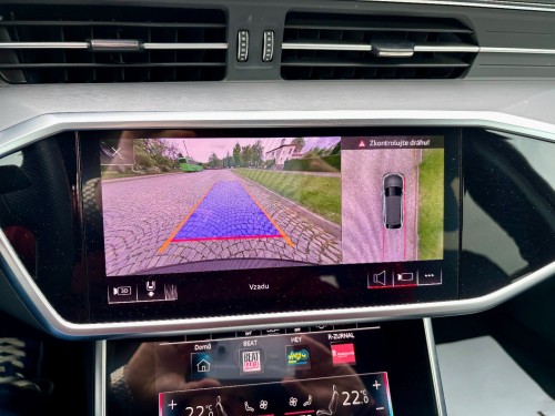 audi_a6_cerna_16_.jpg