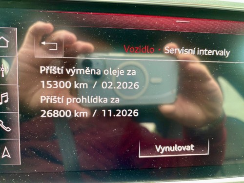 audi_a6_cerna_19_.jpg
