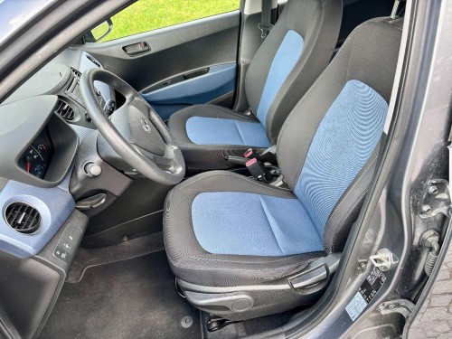 hyundai_i10_seda_7_.jpg