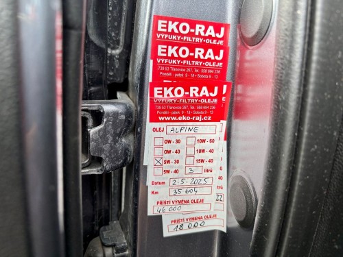 hyundai_i10_seda_8_.jpg