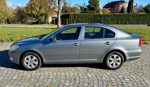 skoda_octavia_seda_2_.jpeg