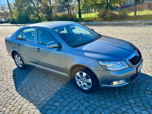 skoda_octavia_seda_6_.jpeg