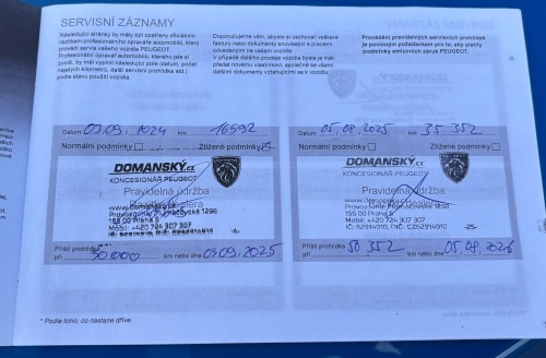 peugeot_2008_modry_16_.jpeg